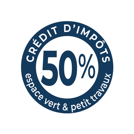 Logo rond avec la mention "Crédit d'impôt 50 %" et "Espace vert & petit travaux".